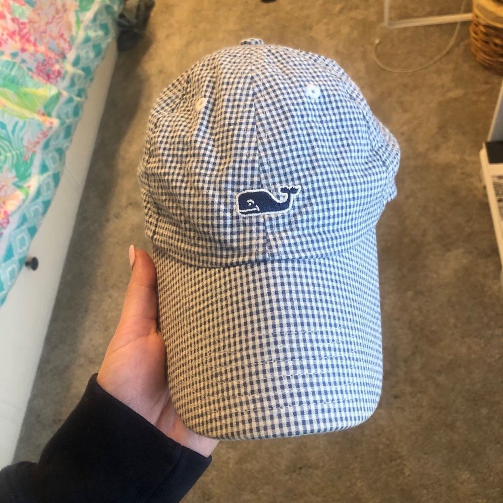 Vineyard vines hat